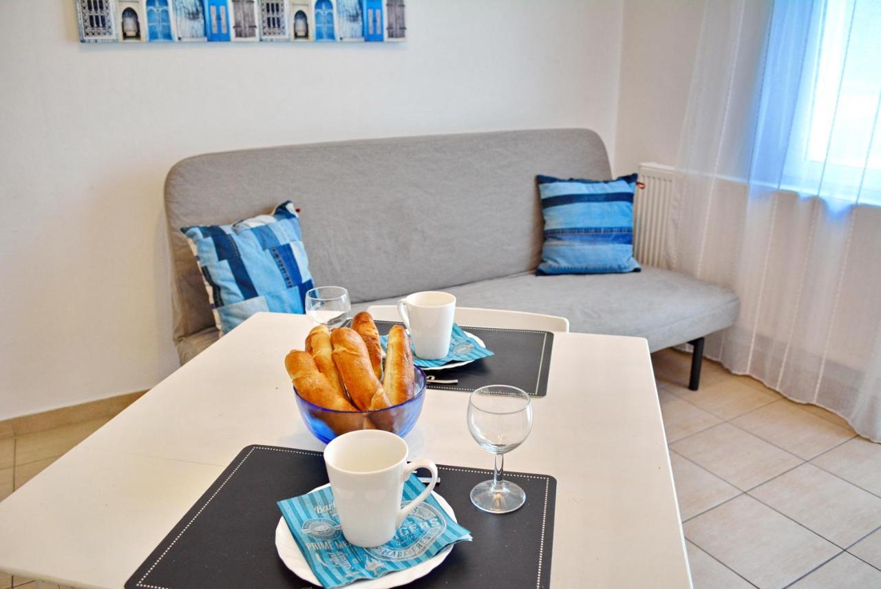 Apartments Cala Biograd Na Moru Bagian luar foto